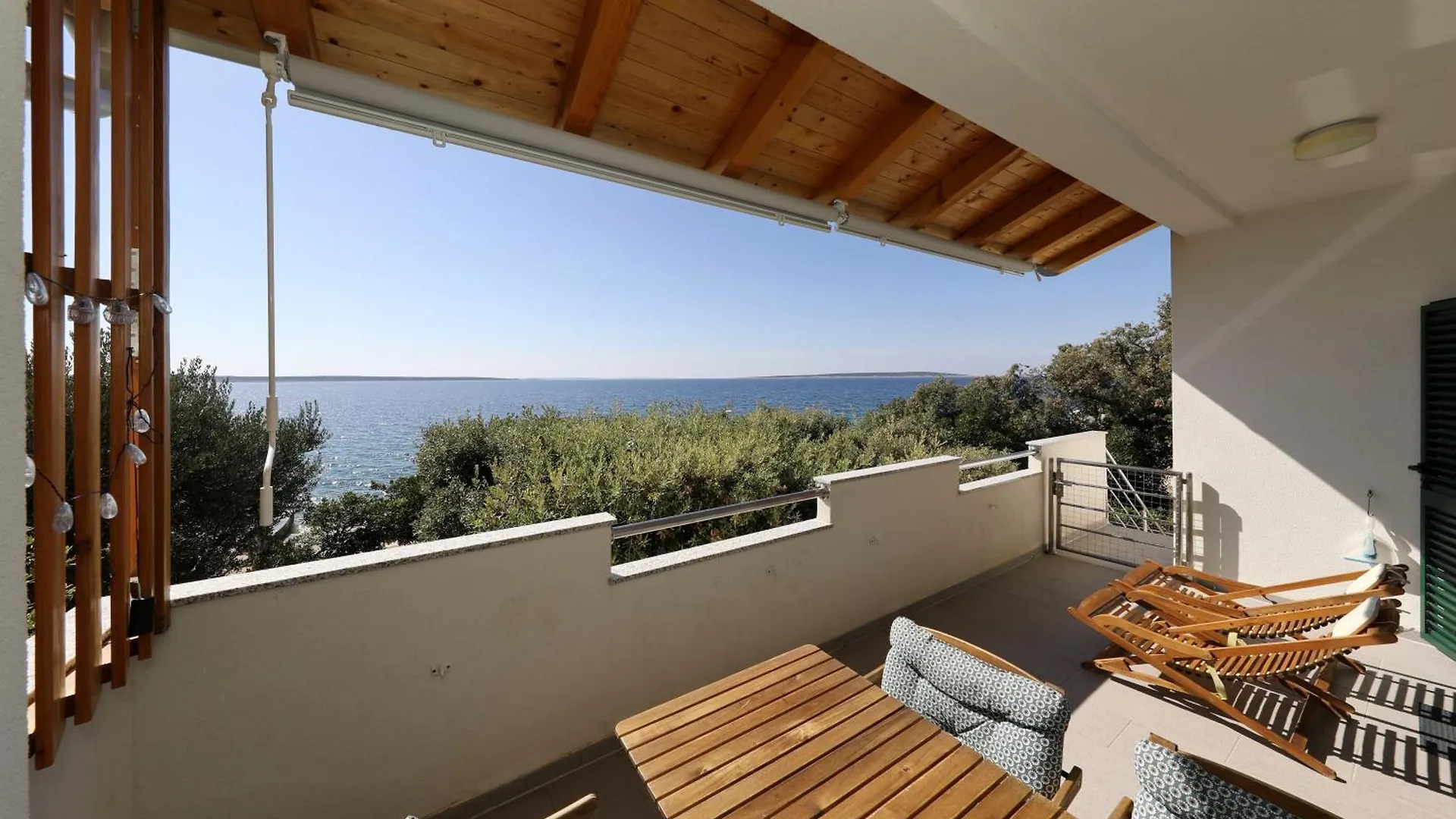 Horizonte Apartman Mandre 0*,